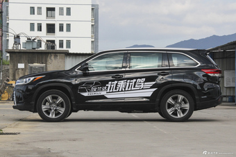 2018款汉兰达2.0T自动四驱尊贵版7座
