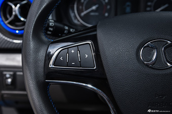 2015款北汽绅宝X25 1.5L手动精英型