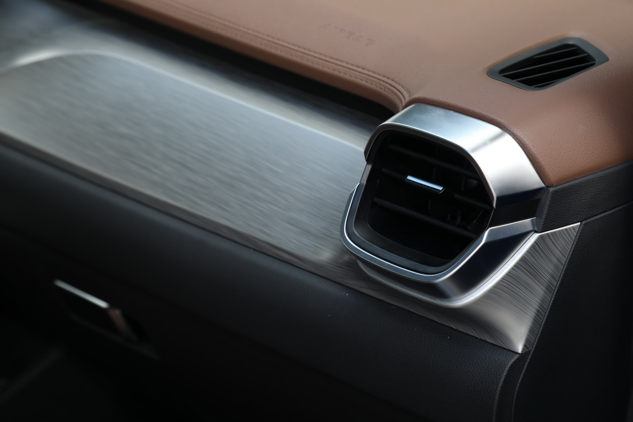 2019款吉利缤越1.5T 260T DCT游侠