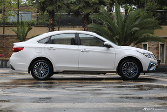 2019款风行S50 EV 旗舰型