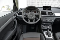 2017款奥迪Q3 1.4T自动30 TFSI时尚型