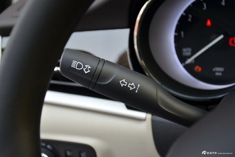 2017款威朗1.5L手动进取型