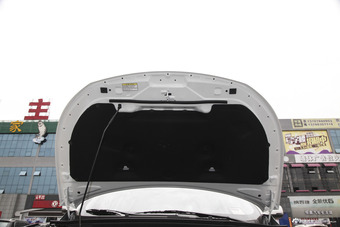 2018款东风风神AX7 1.4T手动豪华型