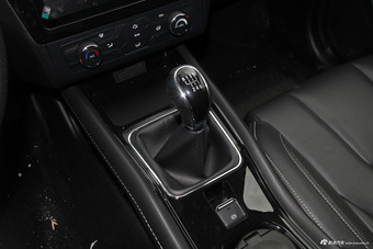 2017款风光580 1.5T手动豪华型