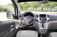 2016款NV200 1.6L自动豪华型