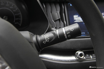 2018款哈弗H2s 1.5T手动舒适型 蓝标