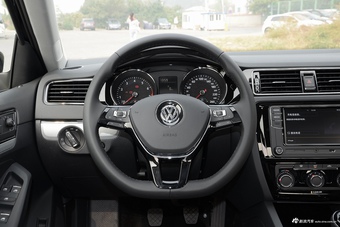 2017款速腾1.4T手动舒适型230TSI