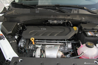 2018款荣威RX5 2.0T 30T自动两驱互联网智享版