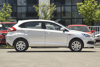 2015款风云2 1.5L手动新锐版