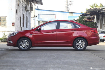 2016款逸动1.6L手动风尚型