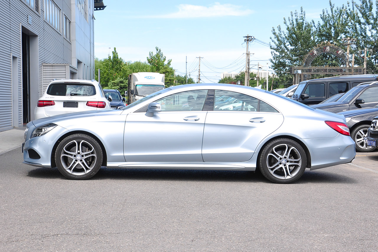 2016款奔驰CLS 260 2.0T自动逸彩版