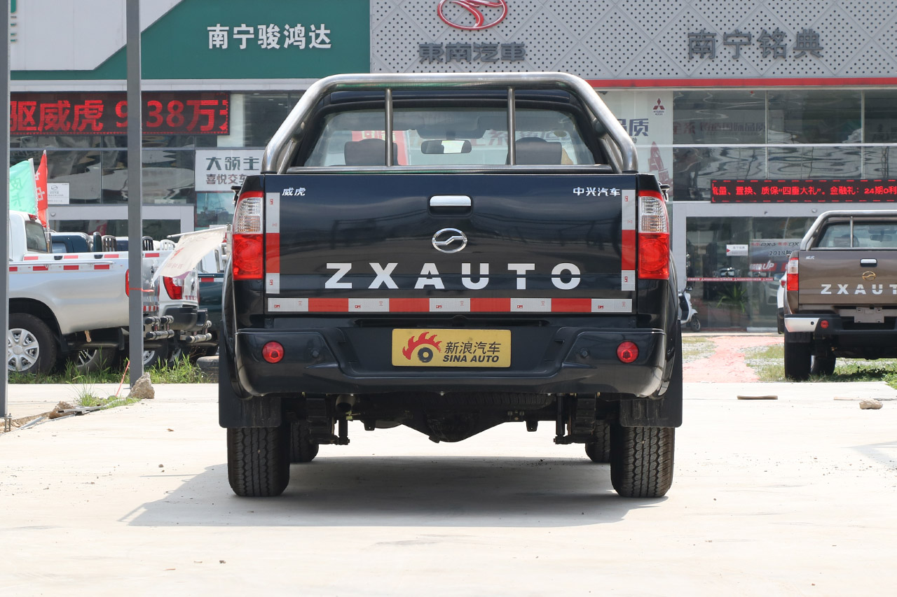 2018款中兴威虎 2.8T柴油国V两驱精英型中双CA4D28C5-1B