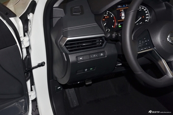 2019款天籁2.0L自动XL舒适版