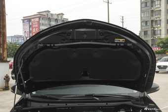 2017款雷凌改款185T自动新锐版