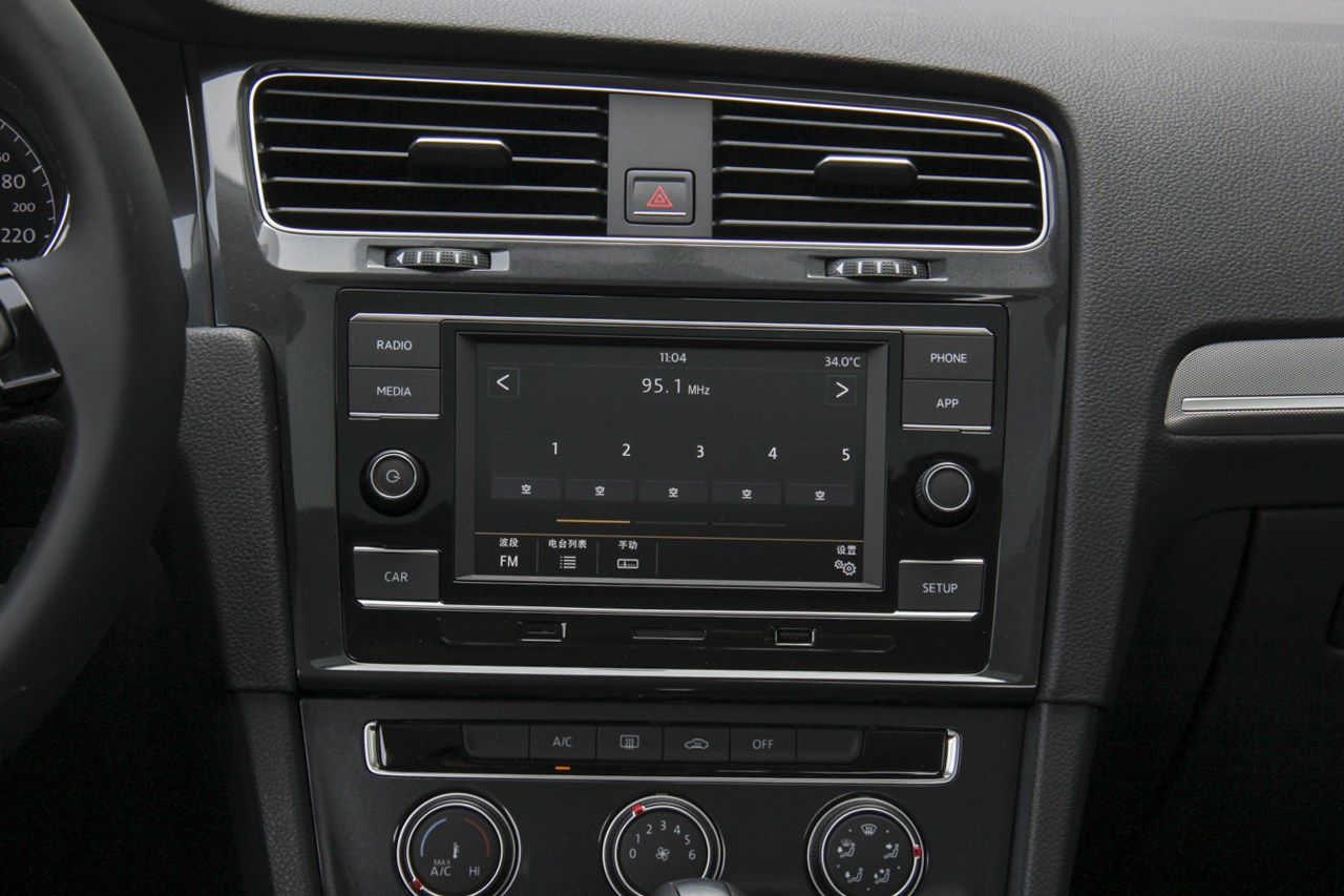 2018款高尔夫1.6L自动舒适型