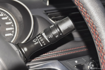 2018款瑞风S3定制版1.6L CVT豪华智能型