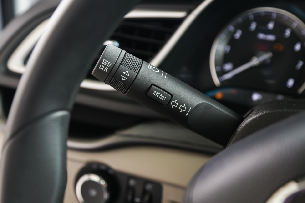 2016款英朗1.5L自动精英型15N 雪域白