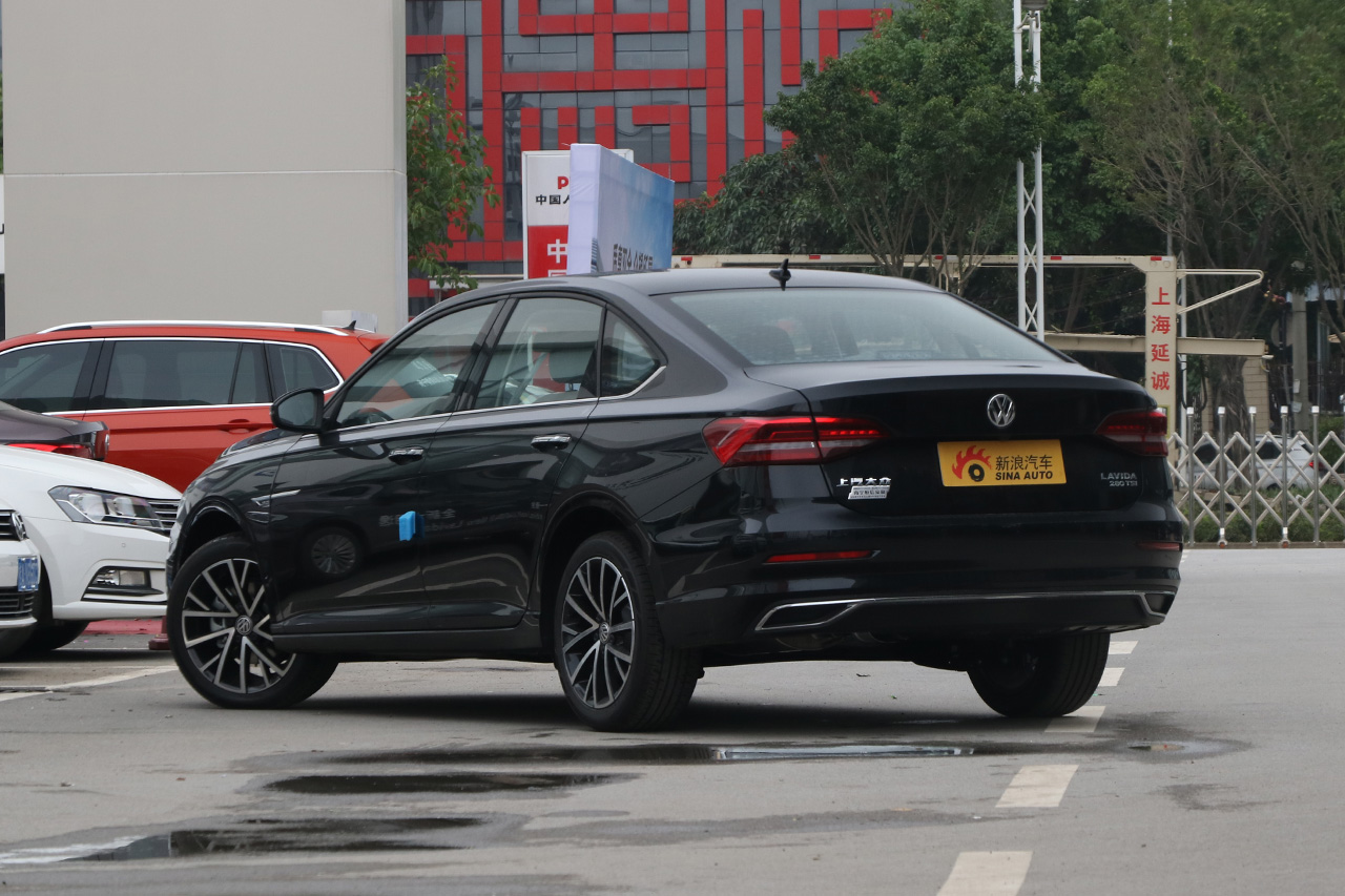 2018款朗逸1.4T自动豪华版280TSI DSG