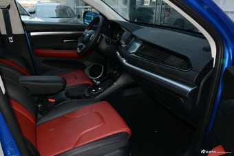 2017款哈弗H2s 1.5T自动精英型 红标