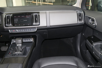  2017款雪铁龙C6改款1.8T自动豪华型380THP