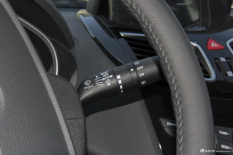 2018款海马S5 1.5T手动豪华型