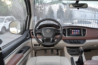 2018款菱智M5 1.6L手动7座豪华型