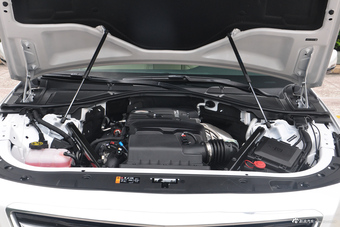 2017款CT6 2.0T自动28T时尚型