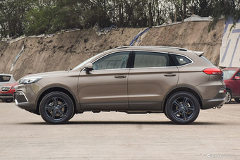 2017款猎豹CS10 1.5T自动精英型