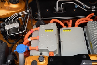 2017款EC系列 EC180 灵秀版