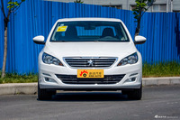 2015款东风标致408 1.2T自动豪华版