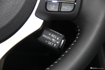 2017款雷克萨斯NX300 2.0T自动全驱锋尚版