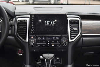 2017款本田UR-V 1.5L 240TURBO自动两驱豪华版