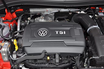 2017款途观L 2.0T 自动四驱至尊旗舰版380TSI