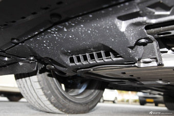 2017款杰德 1.5T自动210TURBO CVT豪华版 6座