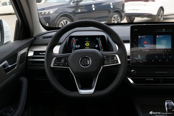 2019款秦Pro 1.5TI自动智联锋动型