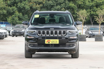 2018款大指挥官2.0T自动四驱臻享版