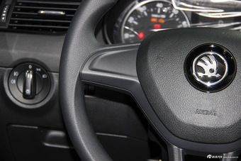 2017款明锐 1.6L手动前行版