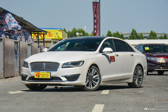 2018款林肯MKZ 2.0T自动尊耀版图片