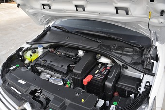 2017款全新爱丽舍1.6L手动时尚型