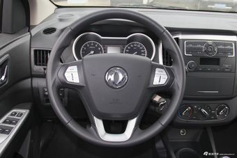 2017款风神AX3领先版1.5L手动尚酷型