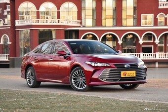 2019款亚洲龙双擎2.5L自动Limited旗舰版国V