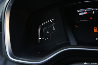 2017款CR-V 1.5T 240TURBO自动四驱尊耀版