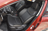 2017款风神AX4 1.6L自动潮尚型