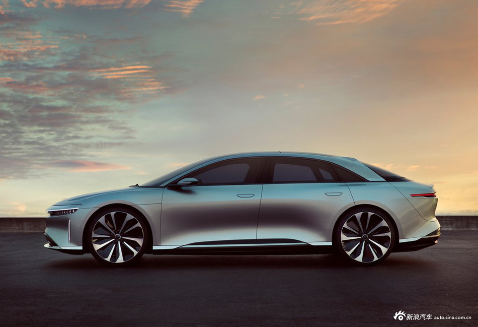 特斯拉Model S新能源热销中 欲购从速