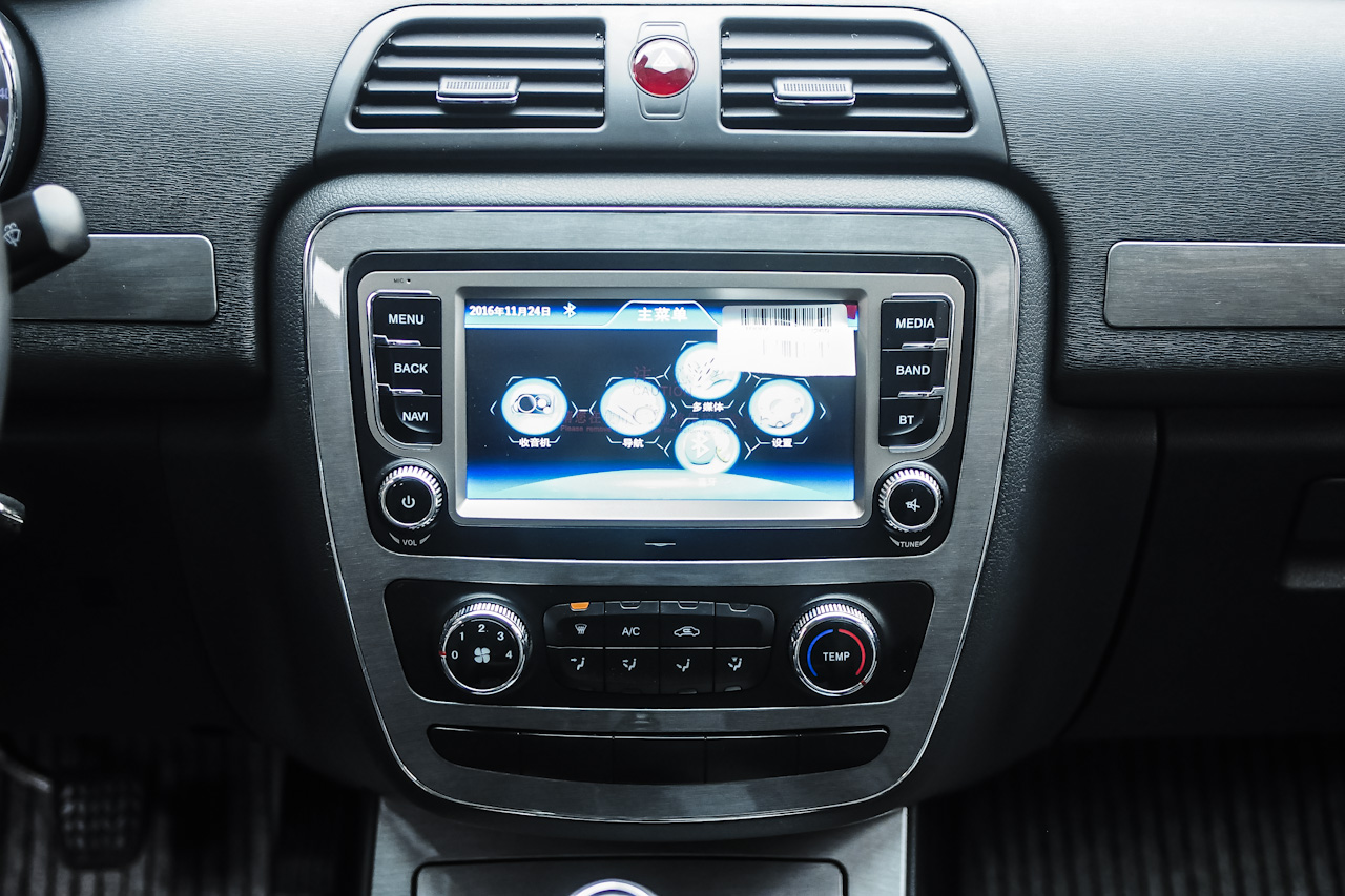 2015款帅铃T6 2.8T手动柴油新锐型长轴HFC4DA1-2C