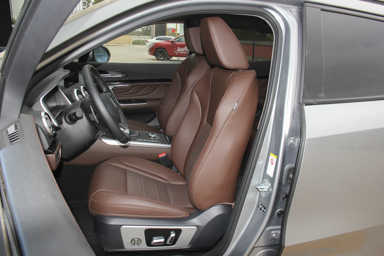  2017款WEY VV5 2.0T自动旗舰型