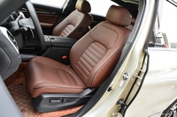 2017款本田UR-V 2.0L 370TURBO自动四驱尊耀版