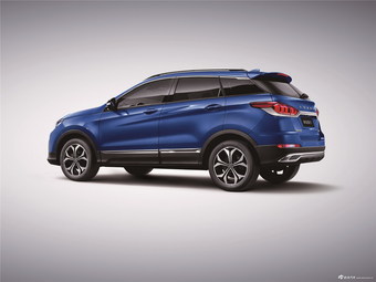 2018款北汽绅宝智行