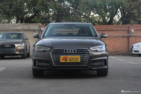 2017款奥迪A4L 2.0T自动40TFSI运动型