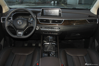 2018款风光580 1.5T手动智尚型